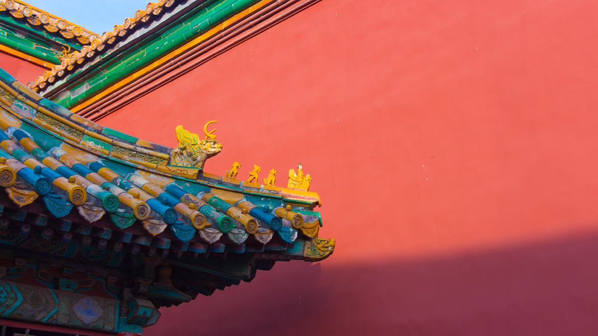 金黄的宫殿,朱红的宫墙