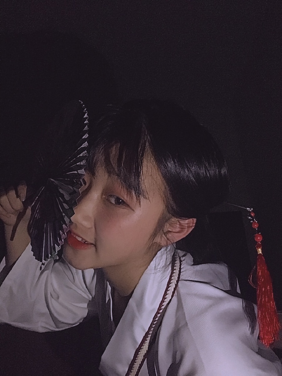 傲娇女555 - 图虫