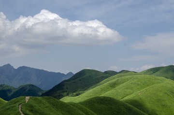 6F7FED7F-A577-4D0C-8E56-8BA220D6DEB0/L0/001