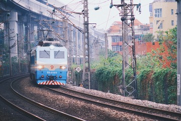 3241983