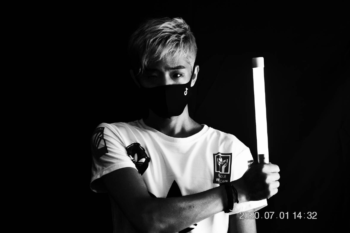 自拍- 沟吕木真也 - 图虫