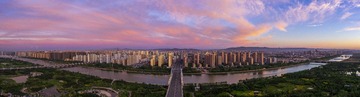 朝霞满天