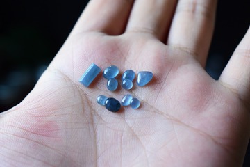 1635040