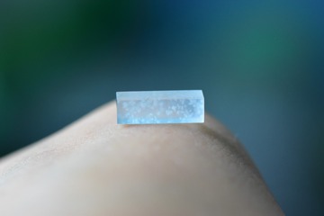 1596427