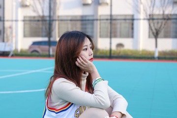 183512