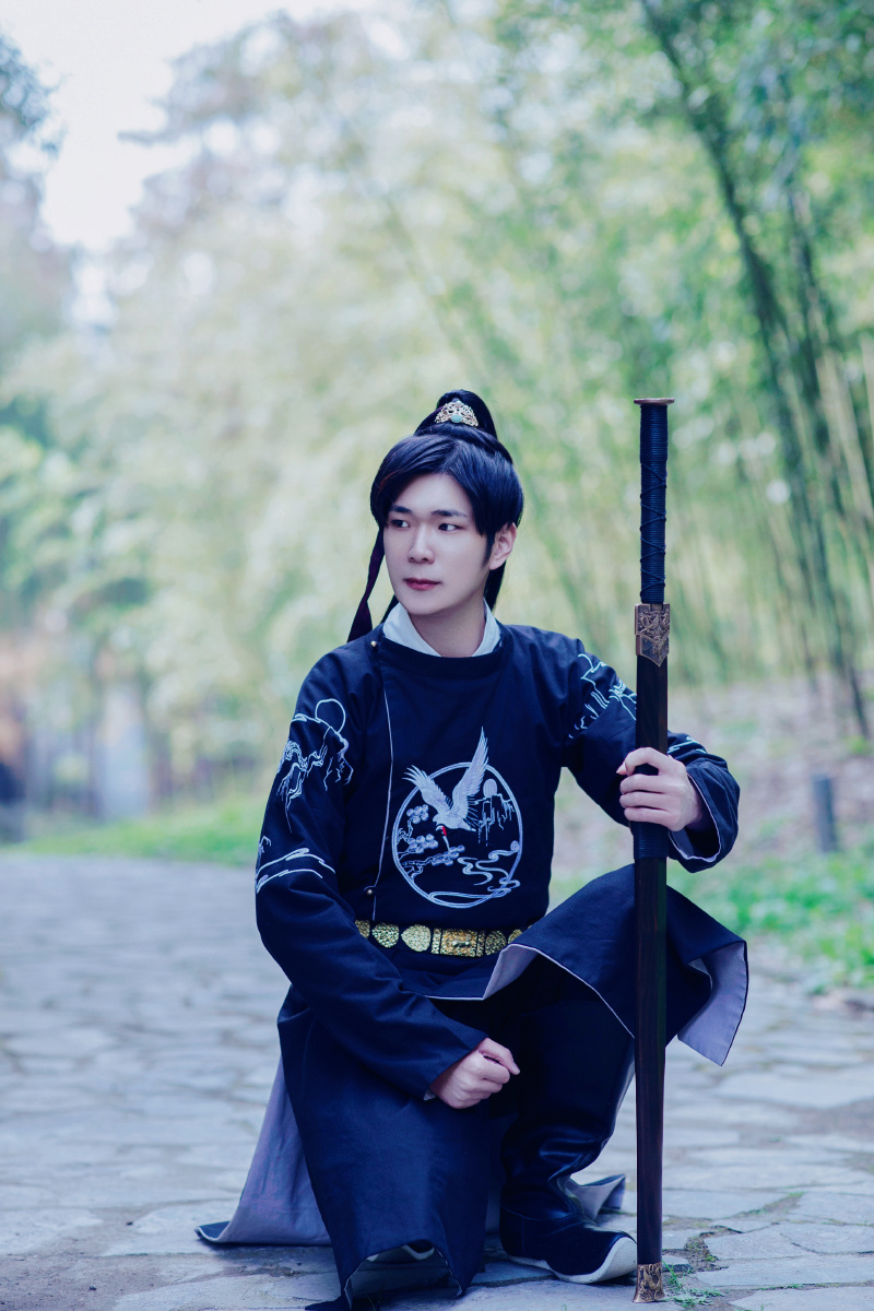 唐制男生汉服唐圆领