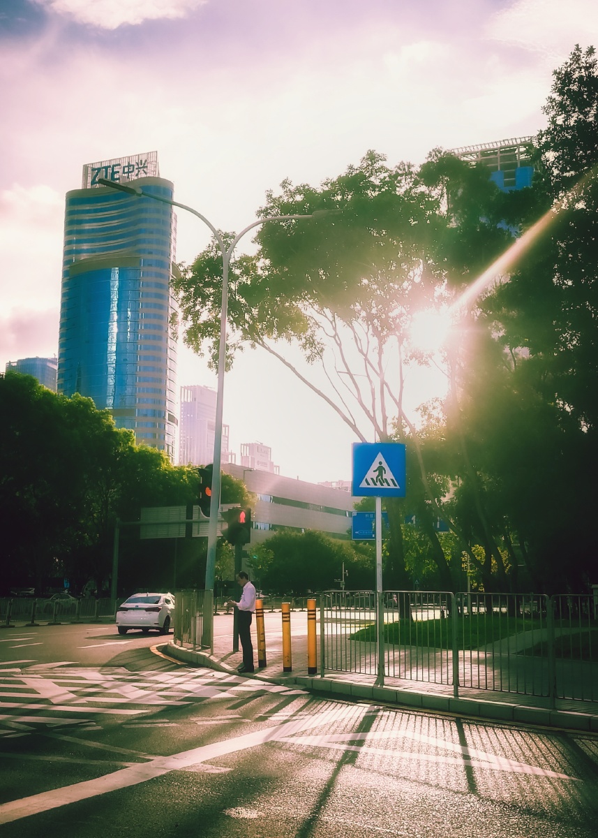 早上7点钟的深圳