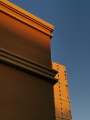 2735656