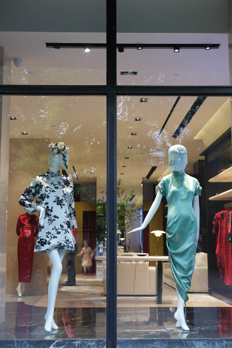 摩登上海 橱窗里的改良旗袍,武康路的"法式"中式楼房,外滩那个每次