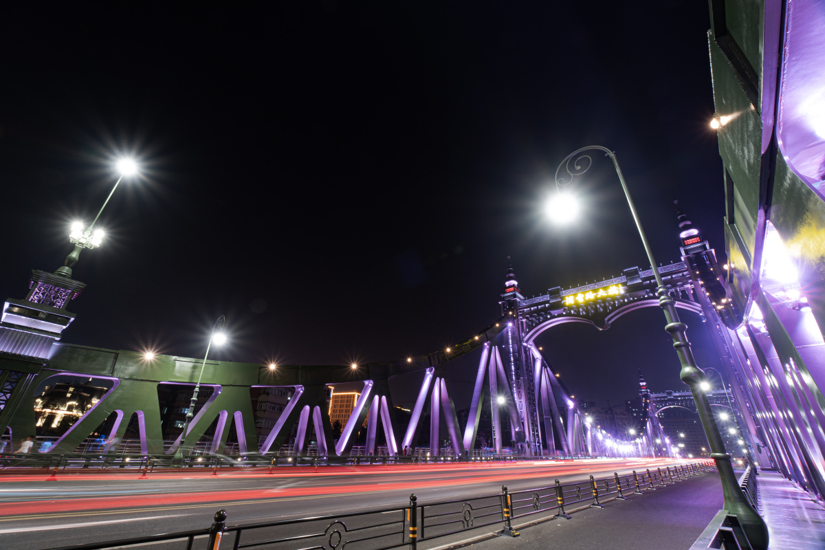 7月刚刚峻工的南京江北浦云路大桥