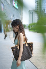 306D1D60-99A4-489C-9F2D-1D8B13517AA9/L0/001