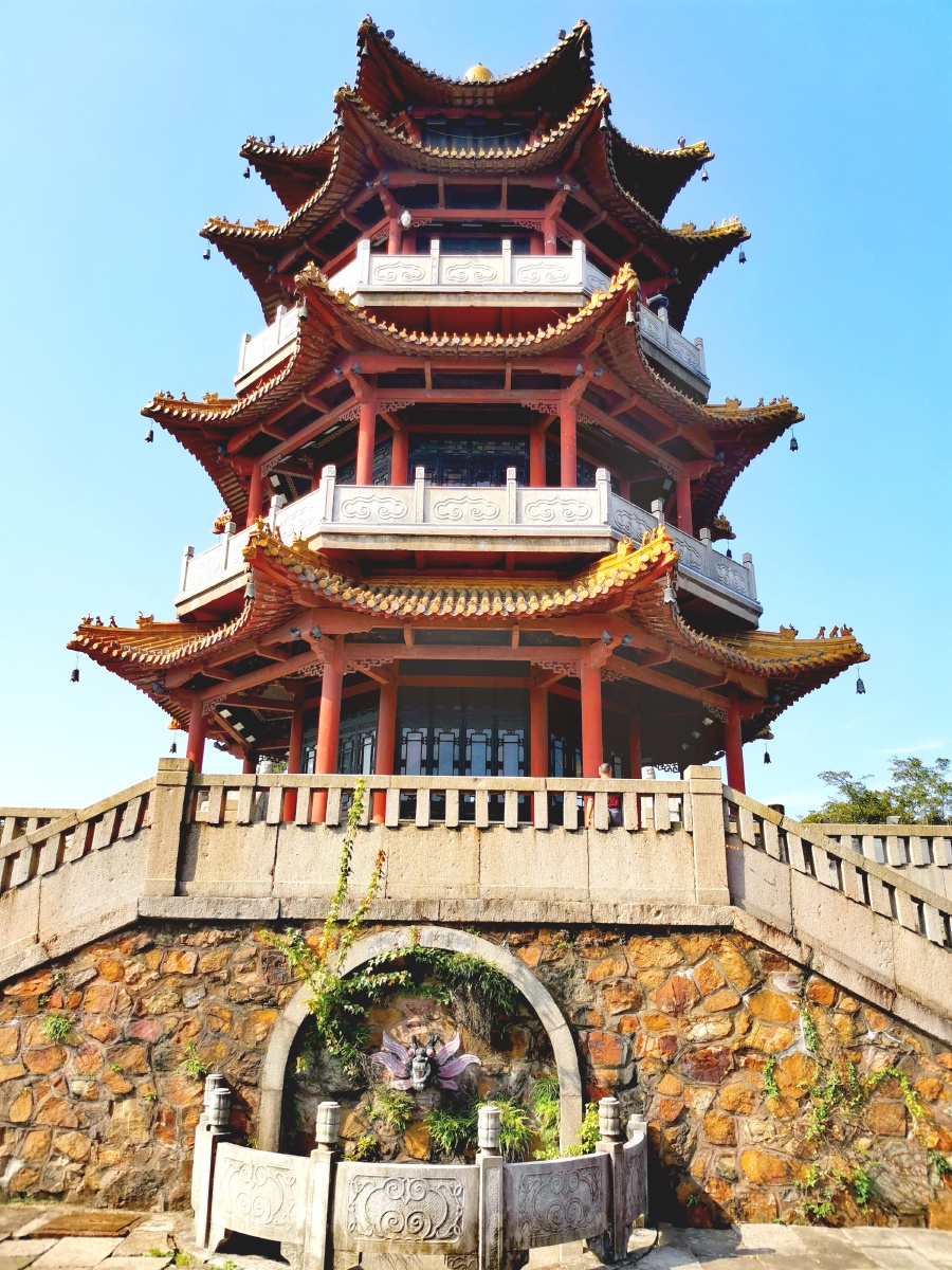 无锡鼋头渚鹿顶山