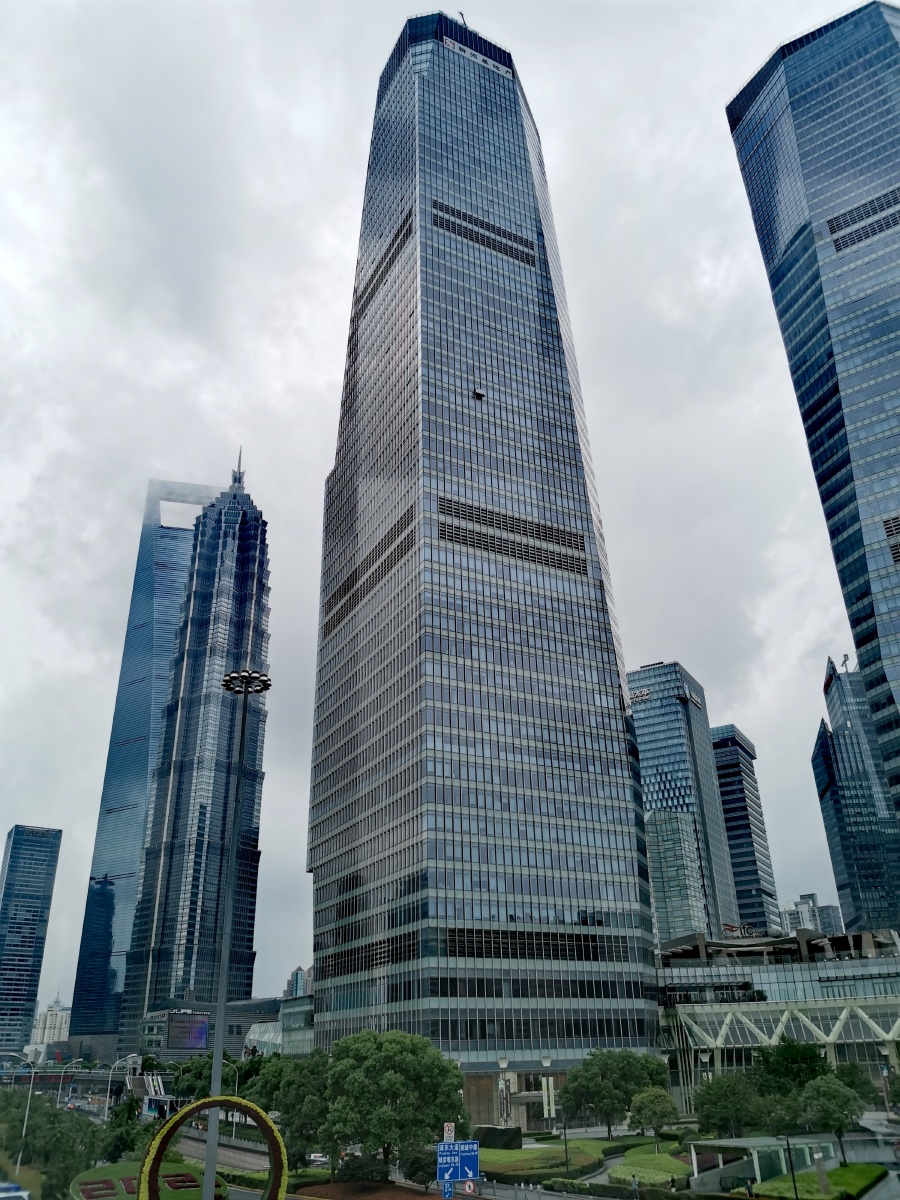 上海城市建筑拍摄于浦东