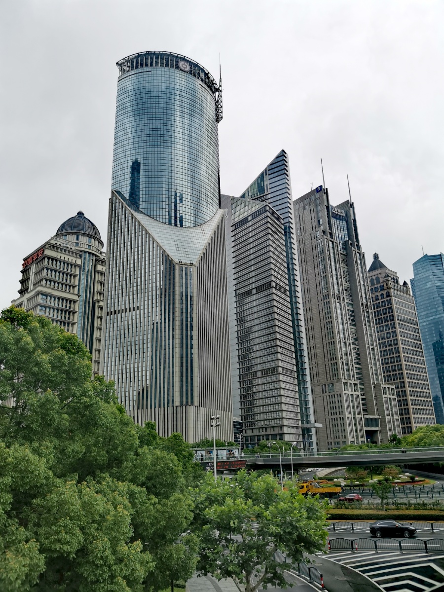 上海城市建筑拍摄于浦东