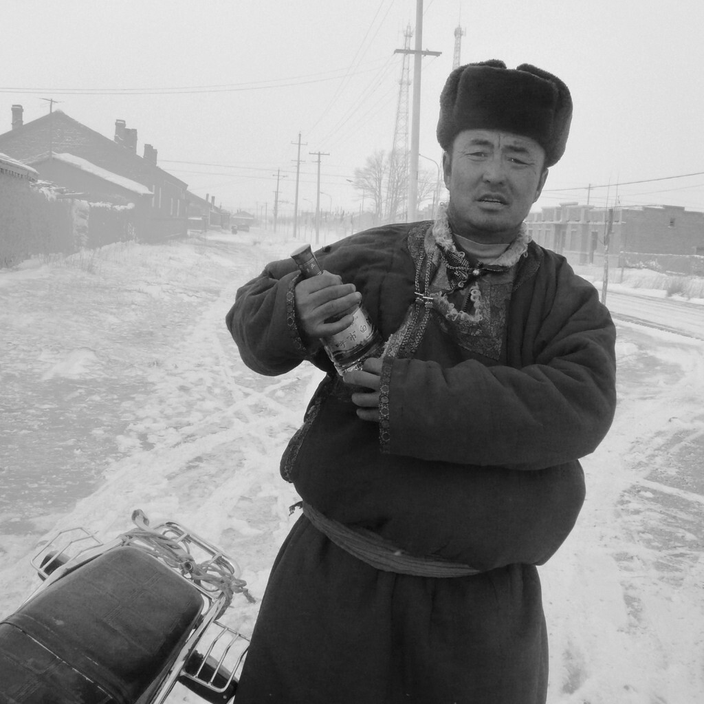 2006年11月拍摄于内蒙古锡林郭勒盟草原   草原白