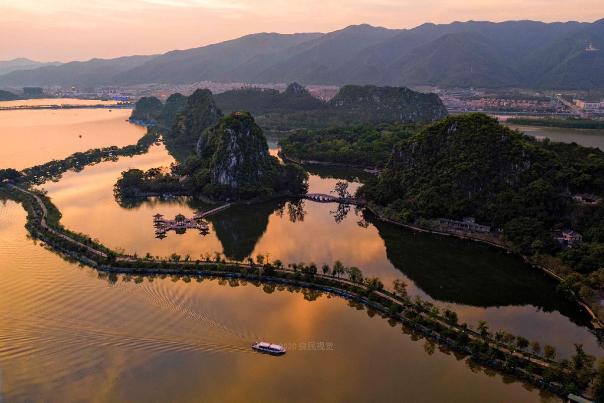 广东肇庆七星岩风景区