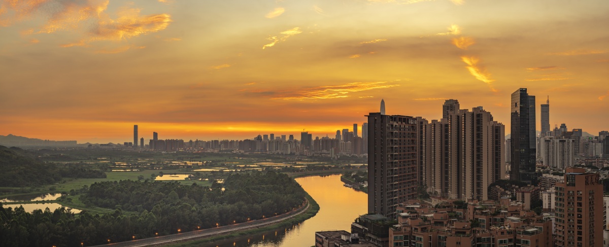 《南海渔村》深圳是由小渔村发展而来,这个小渔村就是特指渔民村.渔民