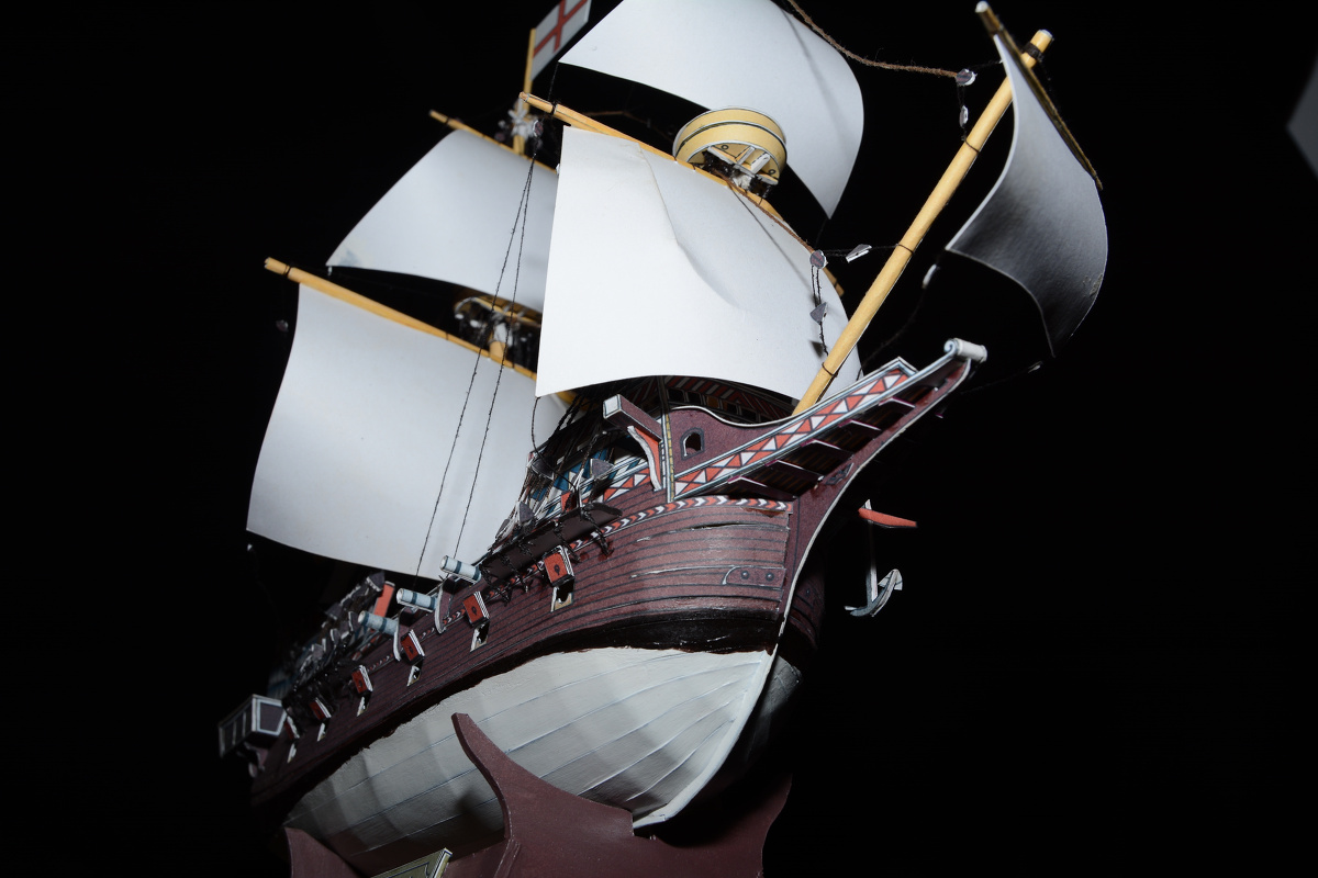 纸膜中世纪战船金鹿号