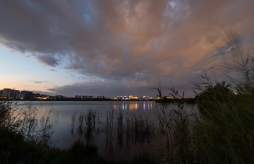 796349