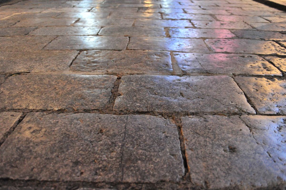 阳朔西街的青石板路