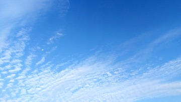 157570