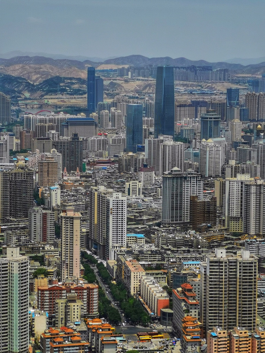 兰州高楼平地起