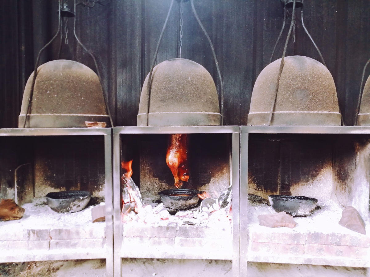 巧遇荔枝柴古法陈皮烧鹅外脆内嫩骨头香回味回味