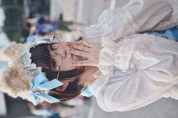 001