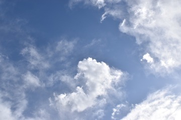 739767
