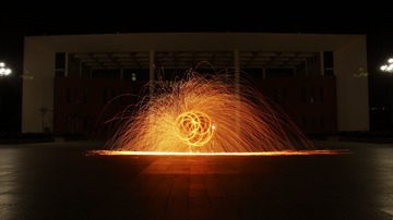 574432