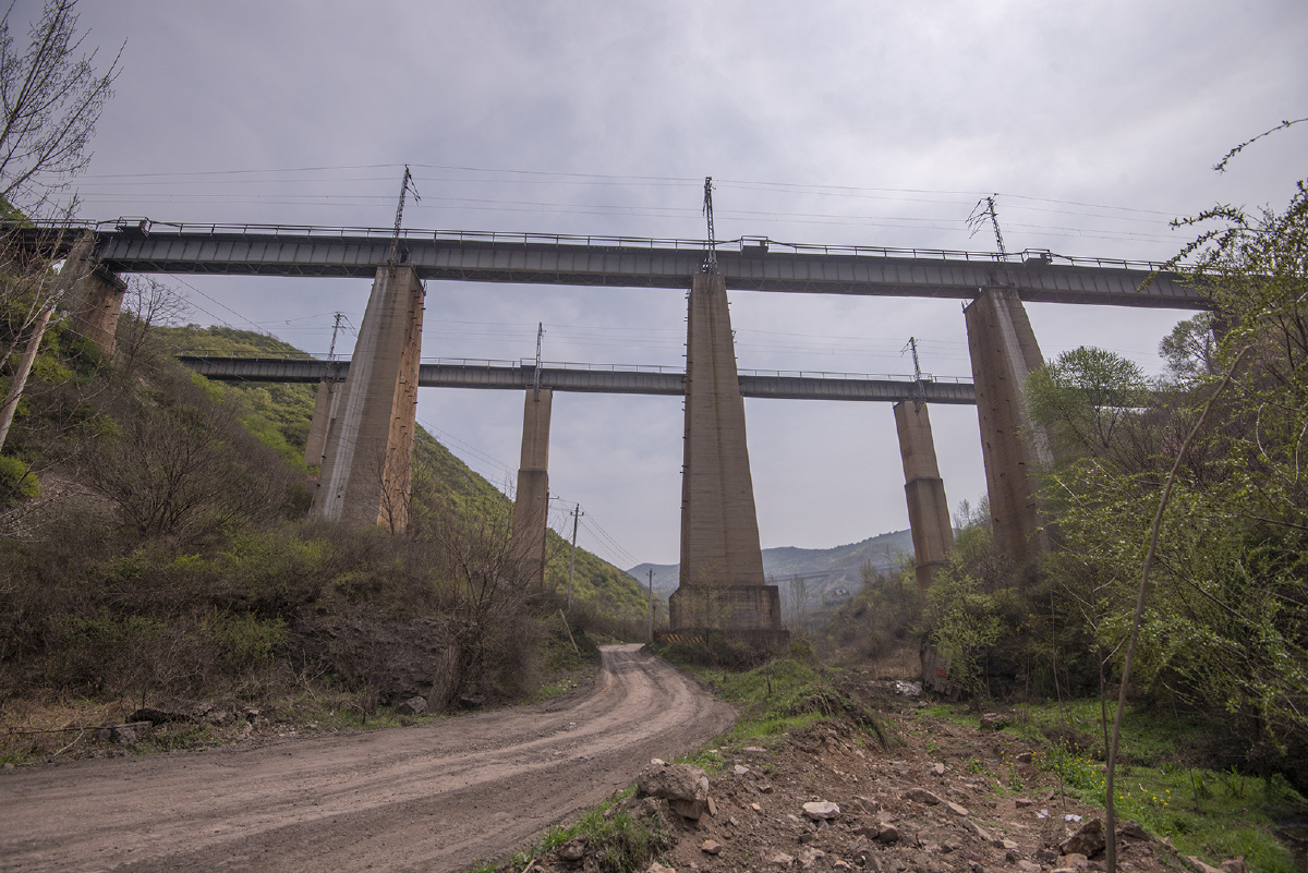 陇海铁路杨连弟桥.