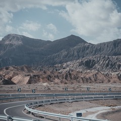 B161CCFE-4BF8-4CA5-A829-133579F808A8/L0/001