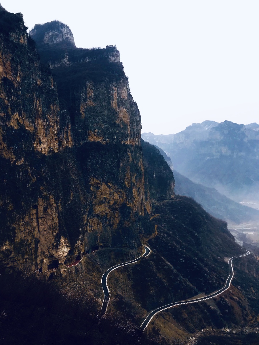 挂壁公路
