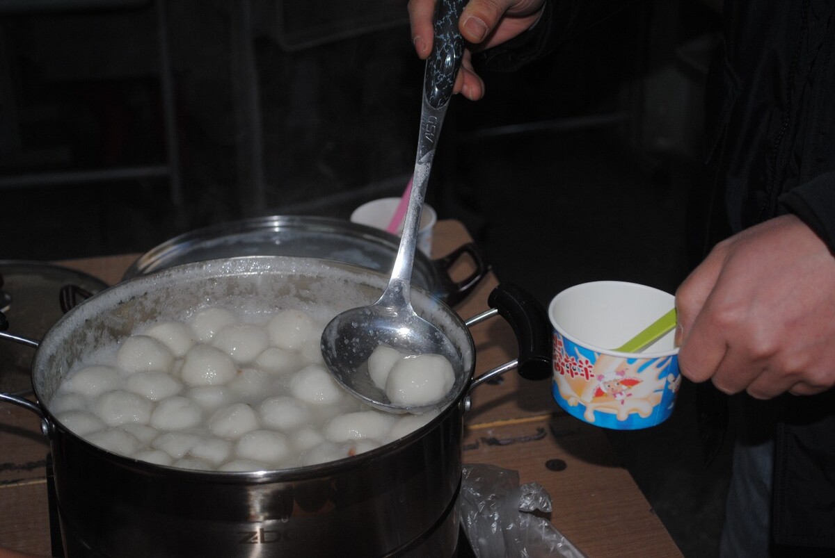 大家一起煮汤圆