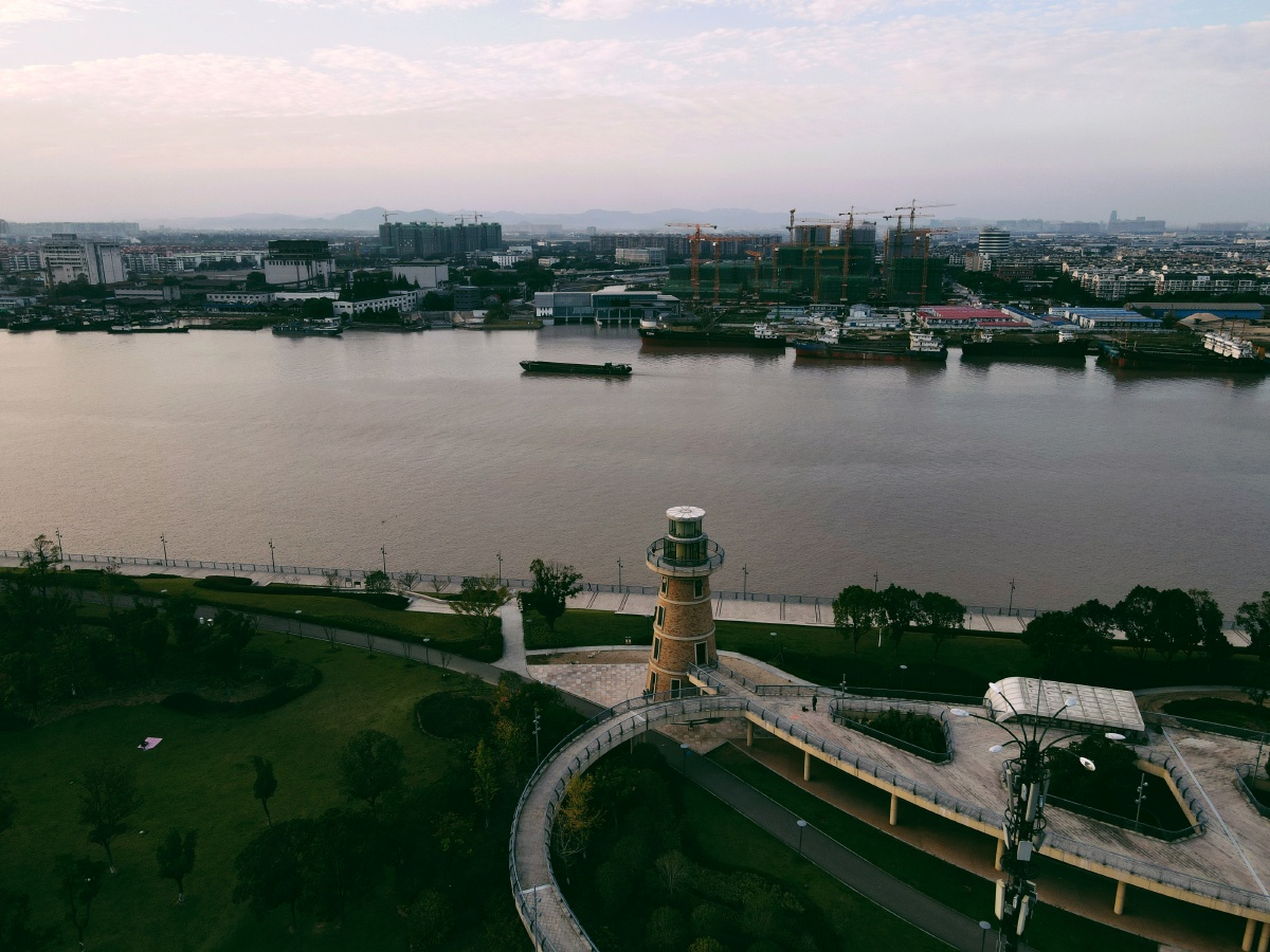 甬江瞭望中国宁波鄞州甬江公园