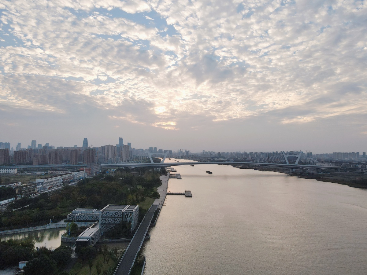 甬江瞭望中国宁波鄞州甬江公园
