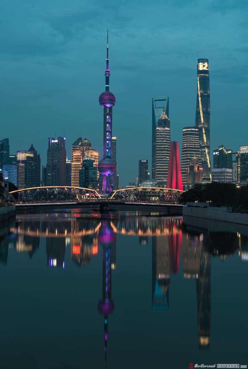 东方明珠