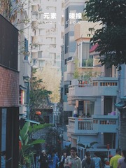 410368