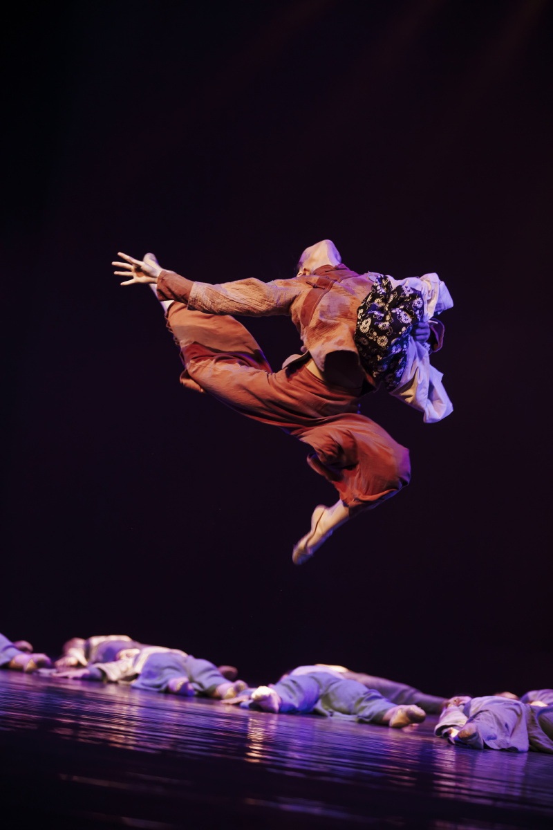 现代舞半条被子