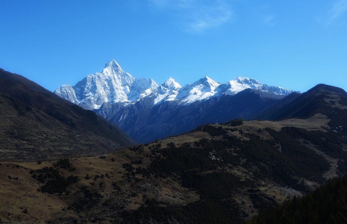 51四姑娘山
