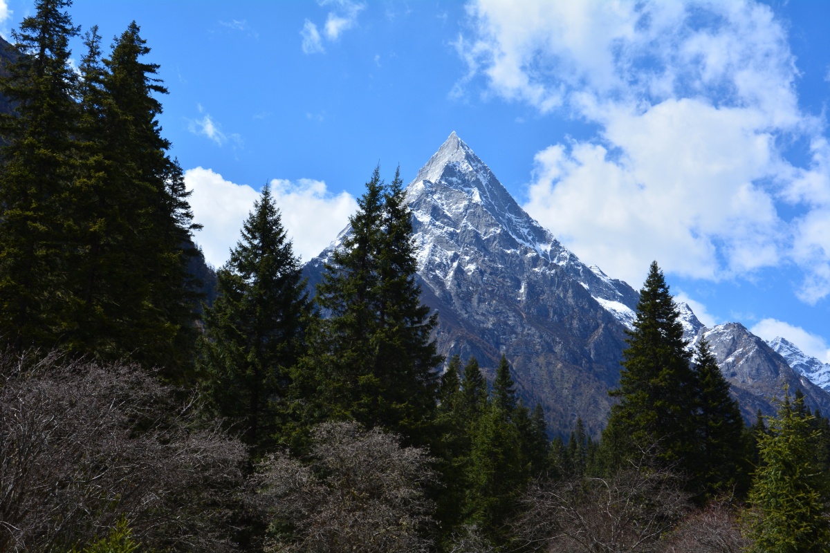 51四姑娘山