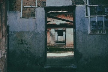 001
