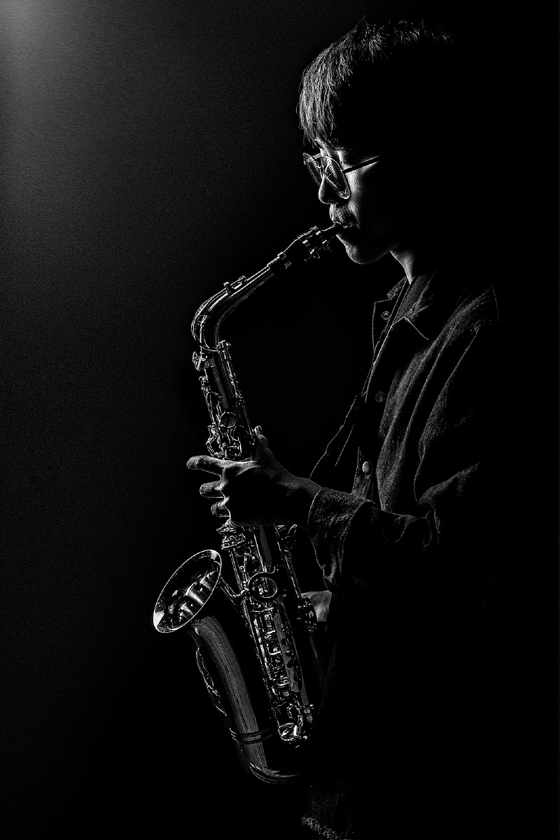 萨克斯剪影之美