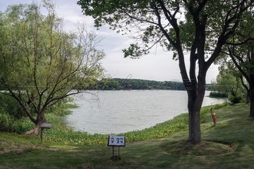 DC8D0640-A2B5-482B-9947-F3CA0C36EF90/L0/001