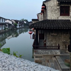 C10CF28C-0344-4F1D-A317-8CE2ACC4BC85/L0/001