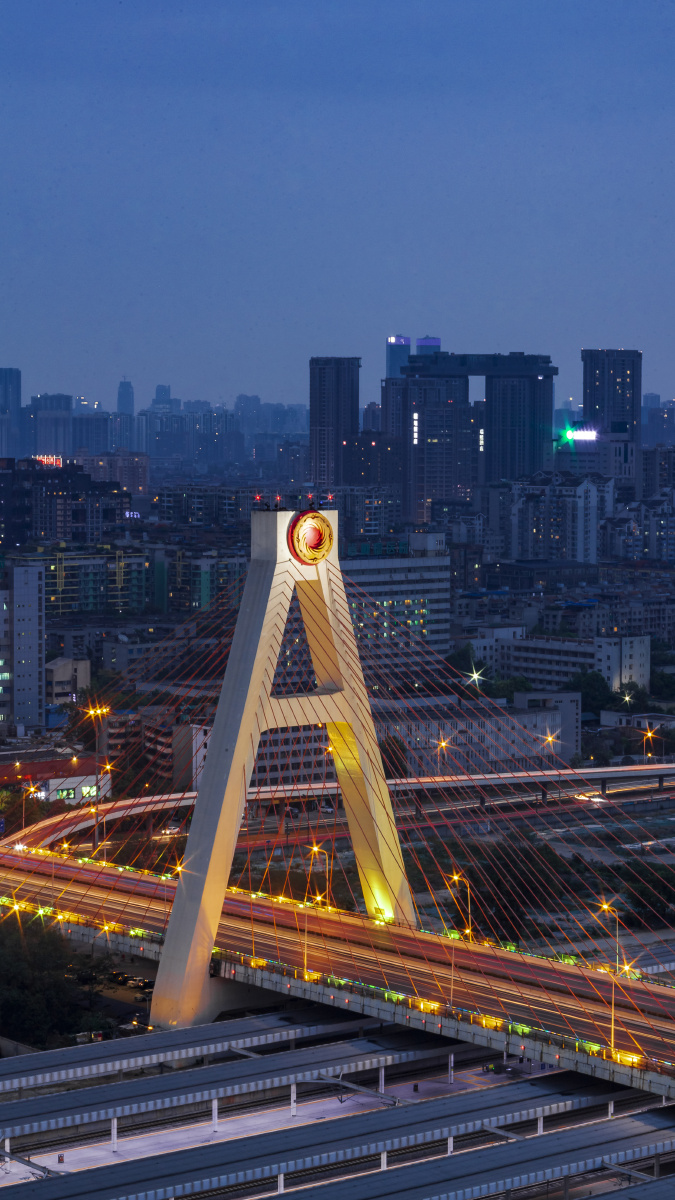 成都火车南站与地标大a