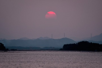 001