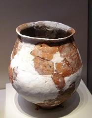 陶罐，卡若文化（约公元前3300年-前2100年），1978年西藏昌都卡若出土，中国国家博物馆文物展。
