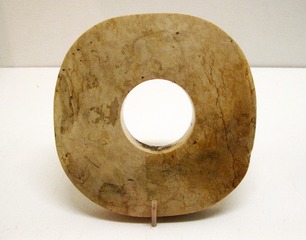 璧，新石器时代，良渚文化，国家博物馆中国古代玉器艺术展。