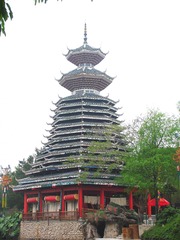 深圳市旅游区中国民俗文化村：侗族山寨的鼓楼